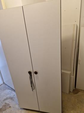 Gratis kast voor de schuur