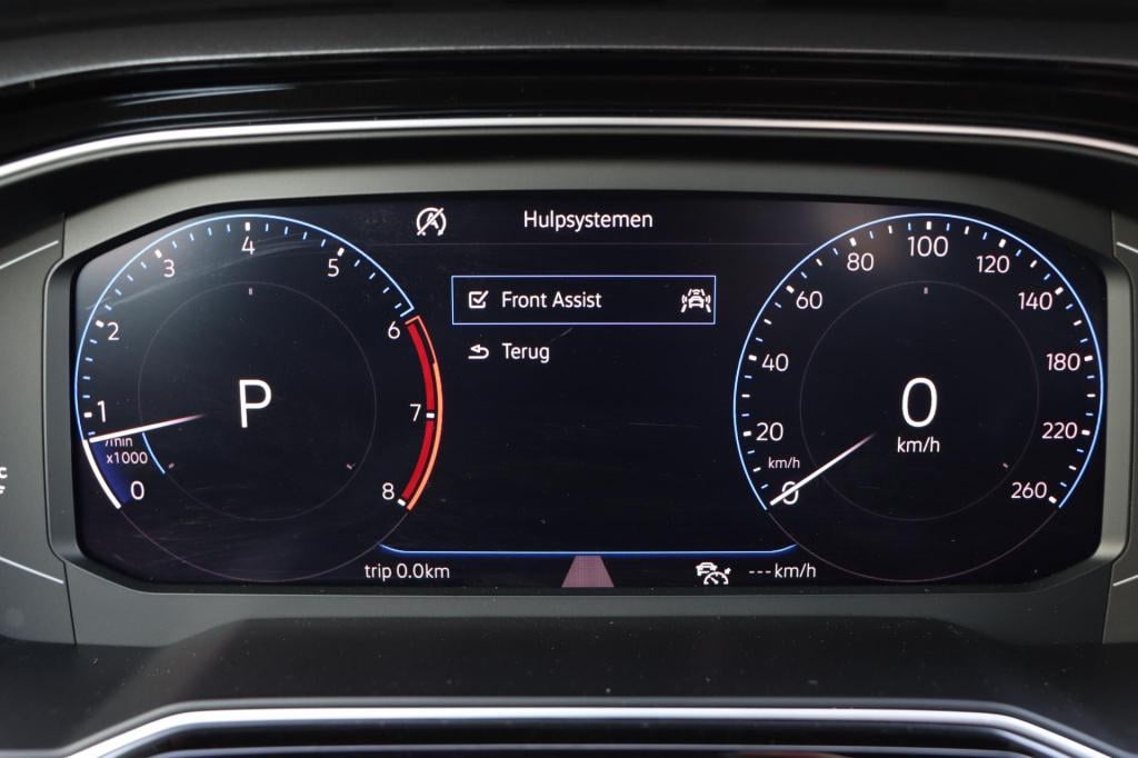 Volkswagen Polo 1.5 tsi highline