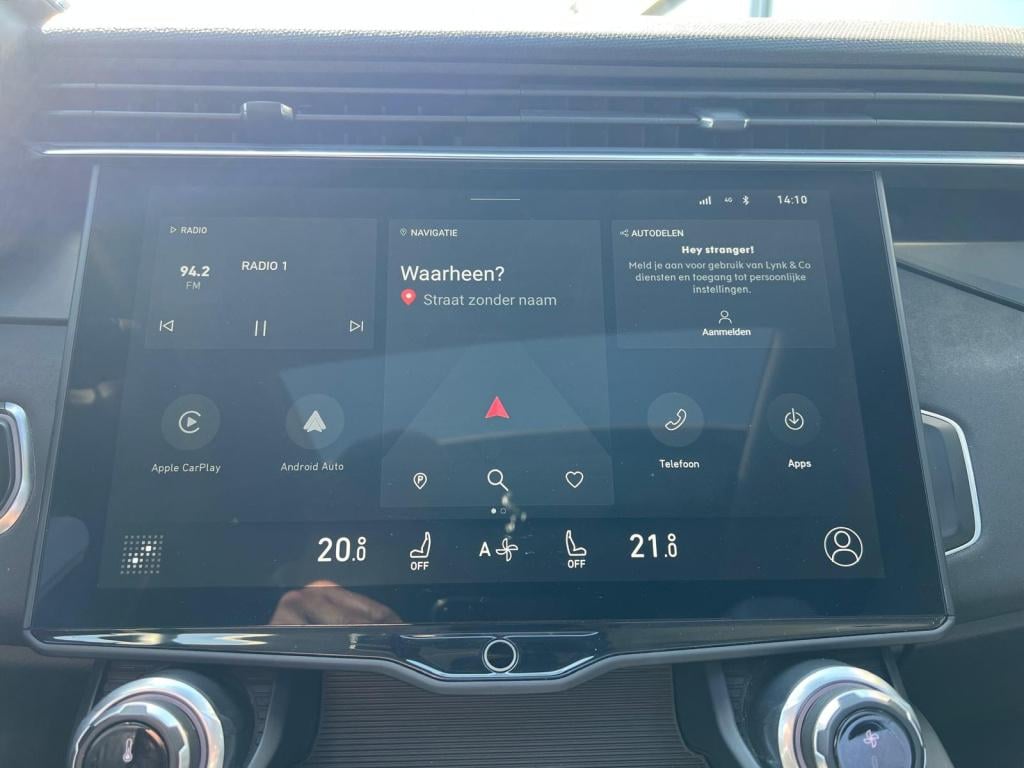 Lynk & Co 01 1.5261pk plug in hybrid 7dcth , panodak , adaptive cc , carpla