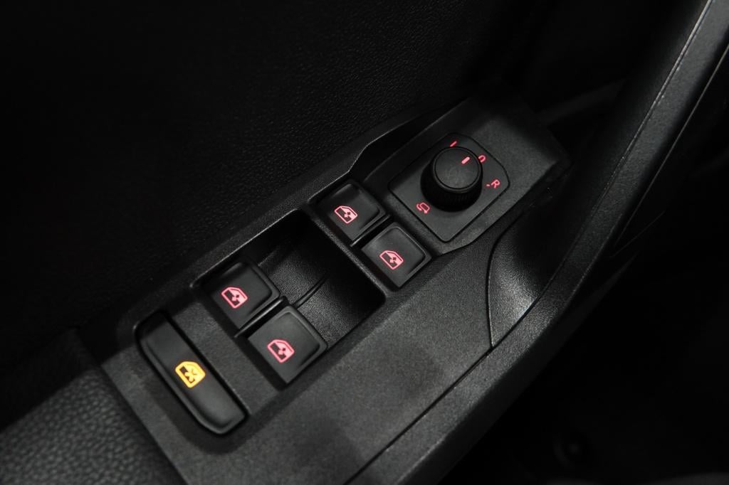 Seat Arona 1.0 tsi reference | cruise | stoelverw. |