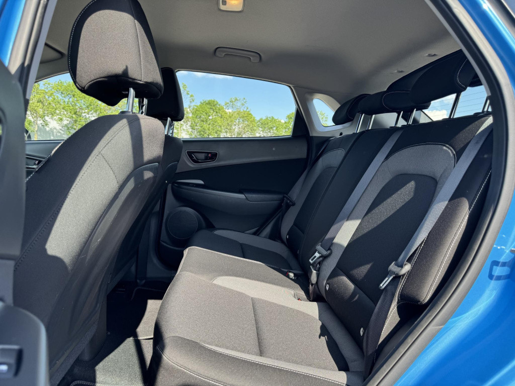 Hyundai Kona 1.6 gdi hev comfort | trekhaak | navigatie | camera | apple ca