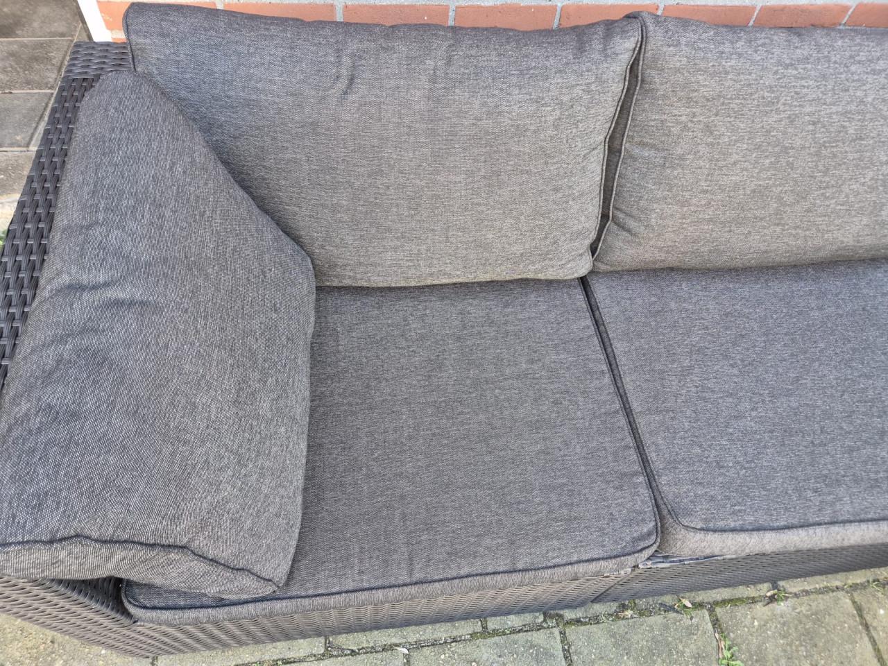 Zeer nette Loungeset (Bezorging mogelijk)