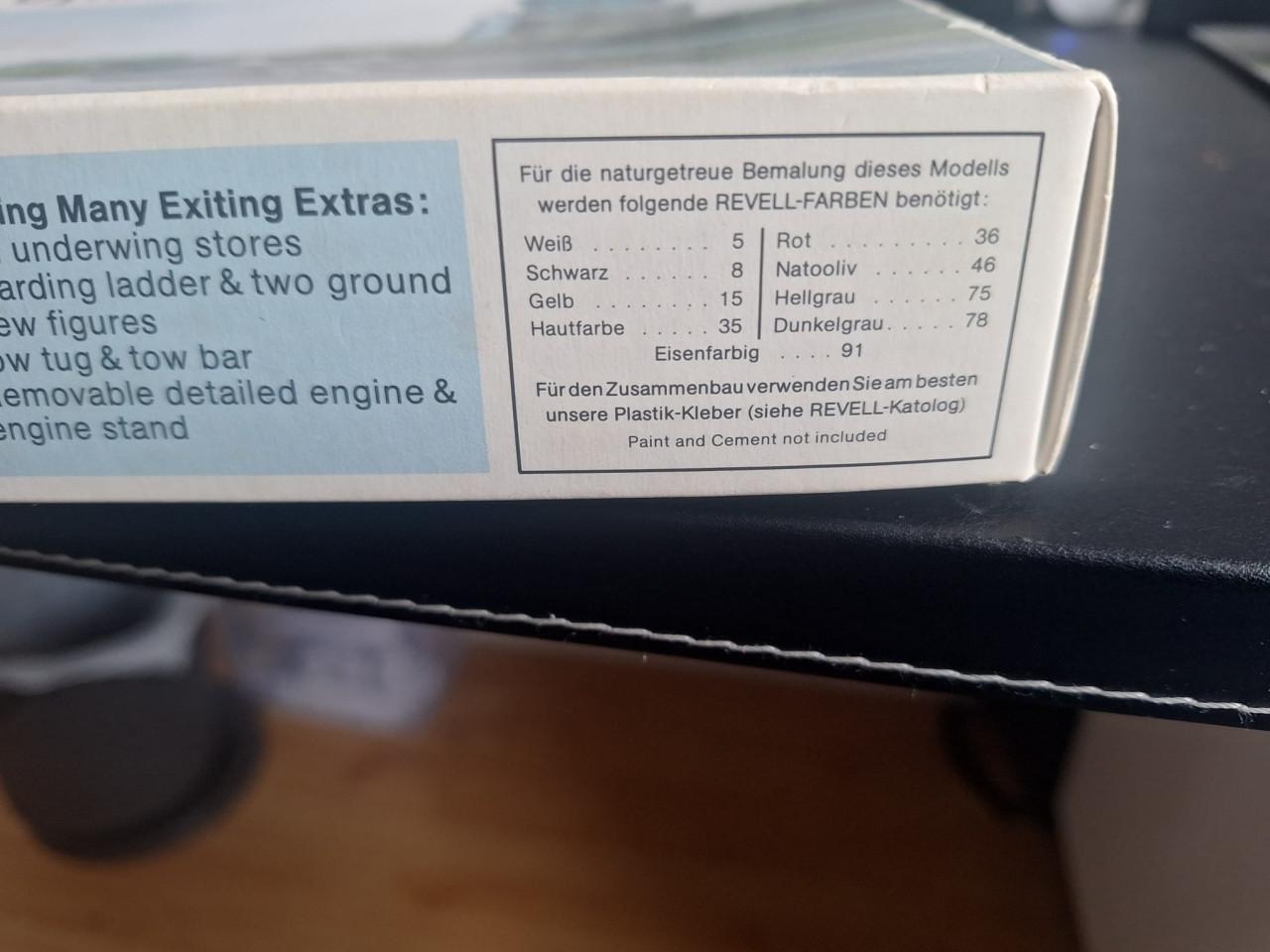 Te koop: Revell F-16 KLu Bouwdoos