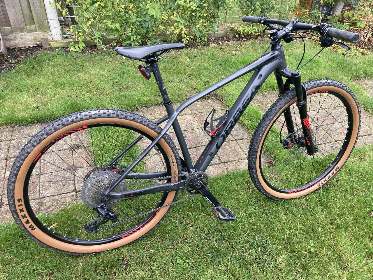 Orbea Alma H10