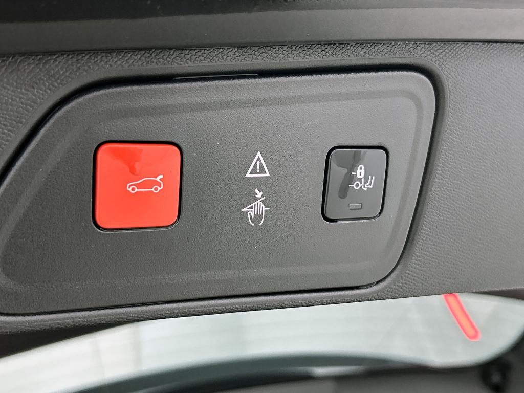 Peugeot 3008 130 pk blue lease premium | rijklaar | trekhaak