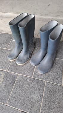 Regenlaarzen voor jongen of meisje maat 31 en 33