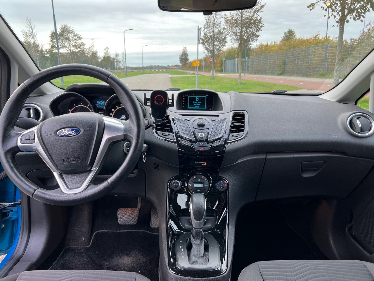 Prachtige Ford Fiesta uit 2014 met slechts 59.000 km, Automaat!!