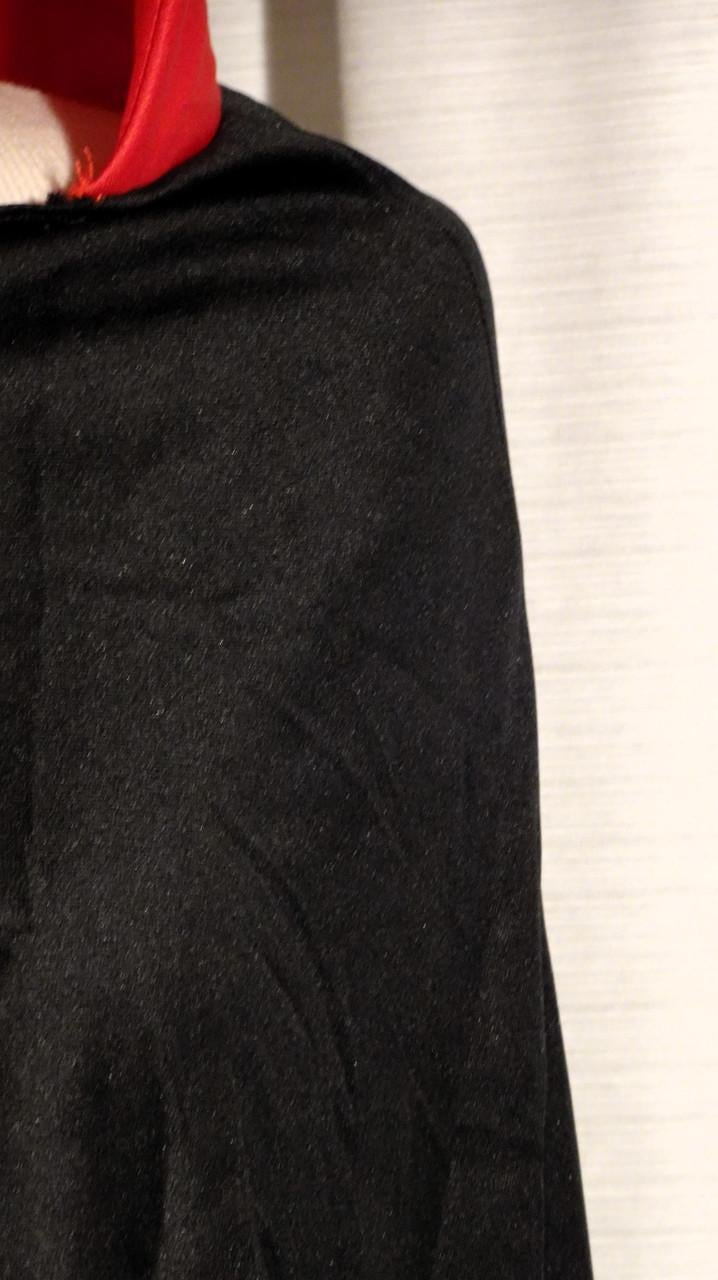 Nieuw ! Vampier / Dracula Cape Voor Volwassenen Heren Maat S