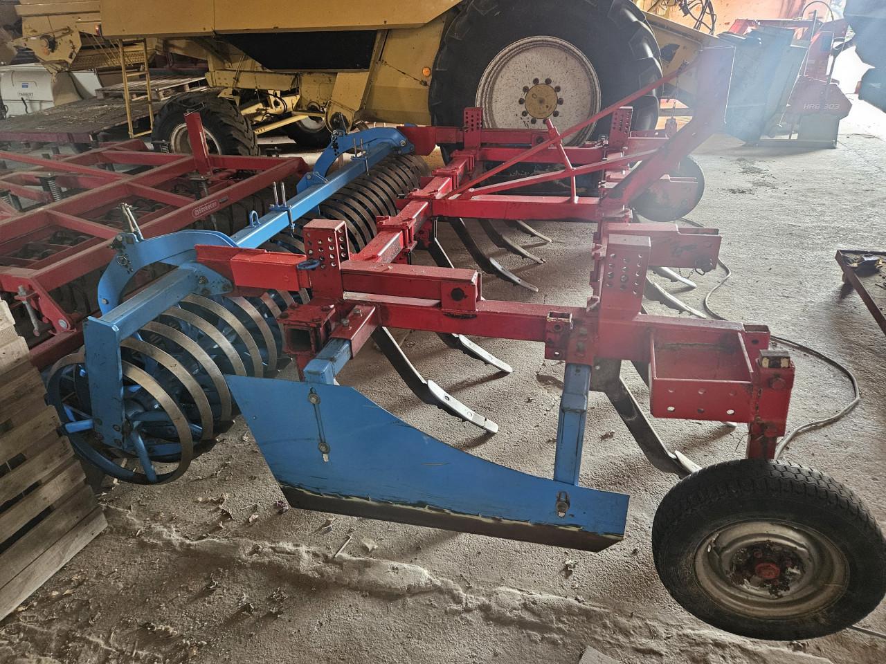 Cultivator met lemkenrol