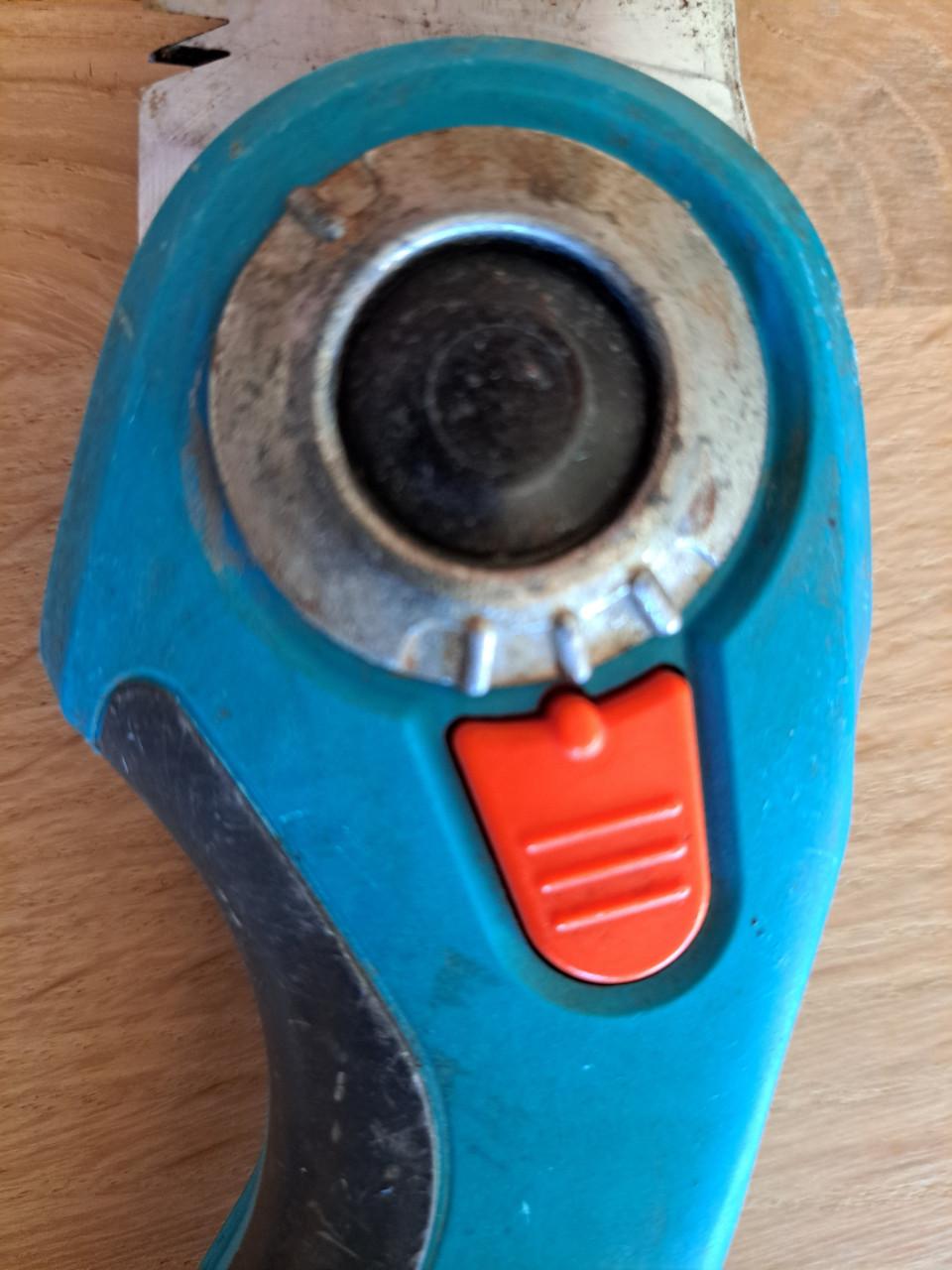 Gardena 200 P snoeizaag takkenzaag