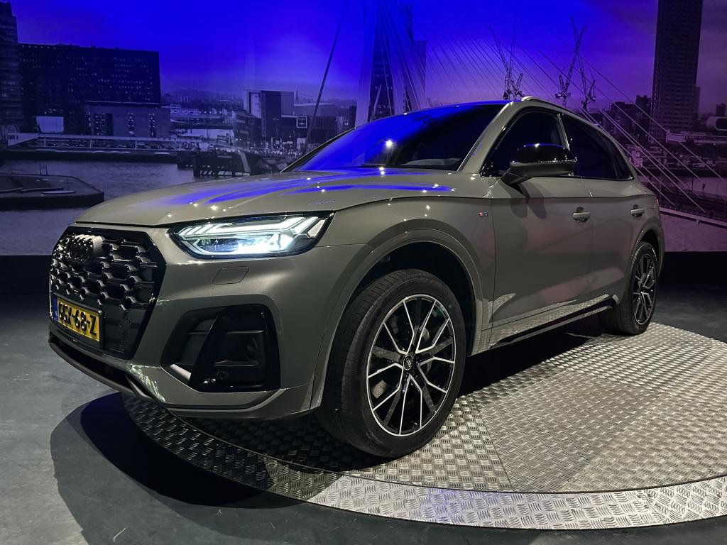 Audi Q5 50 tfsi e s edition competition *keyless*camera*chronosgrey*trekhaa