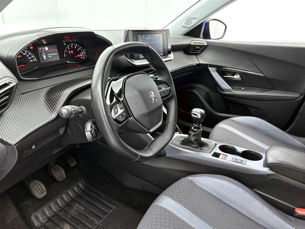 Peugeot 2008 100pk allure | rijklaar | stoelverwarming | camera | navi |