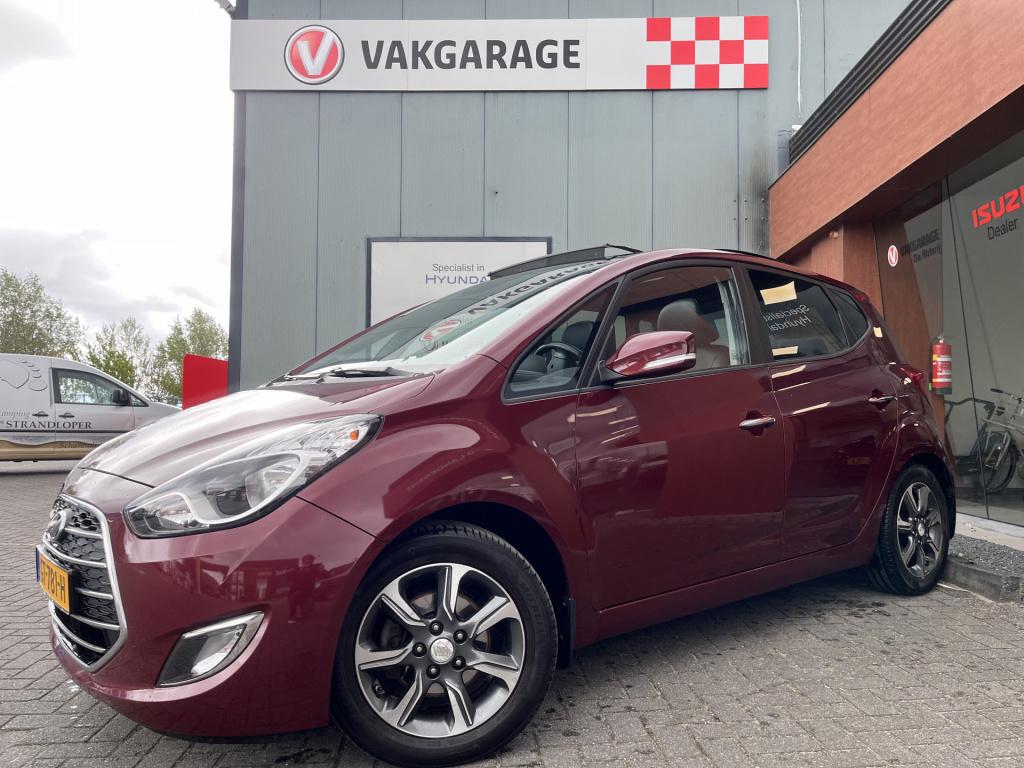 Hyundai Ix20 1.6i premium - cruise & climate c. | stoel-/stuurverw. | leder