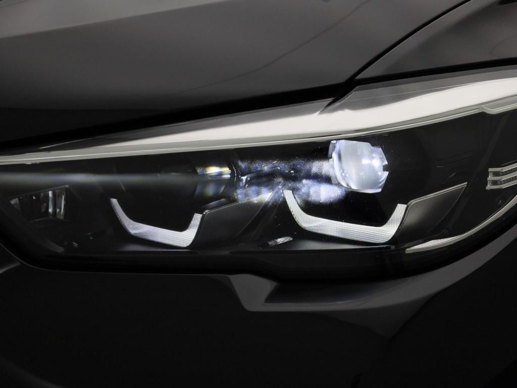 BMW X5 xdrive45e high executive | automaat | trekhaak | luchtvering | memor