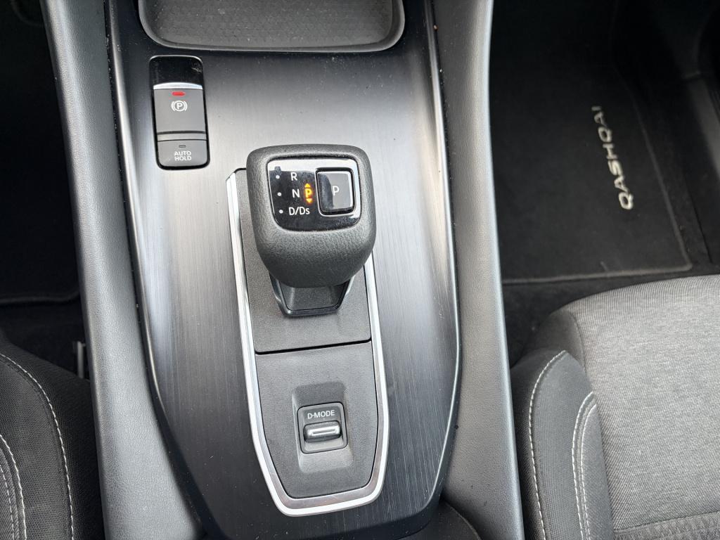 Nissan Qashqai 1.3 mhev xtronic n-connecta