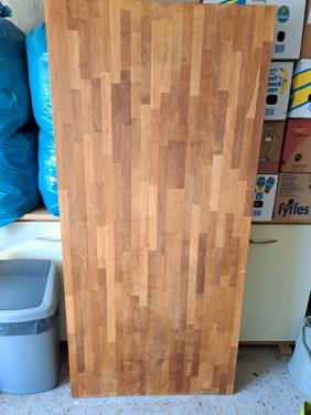 Te koop mooie blank eiken eetkamer tafel