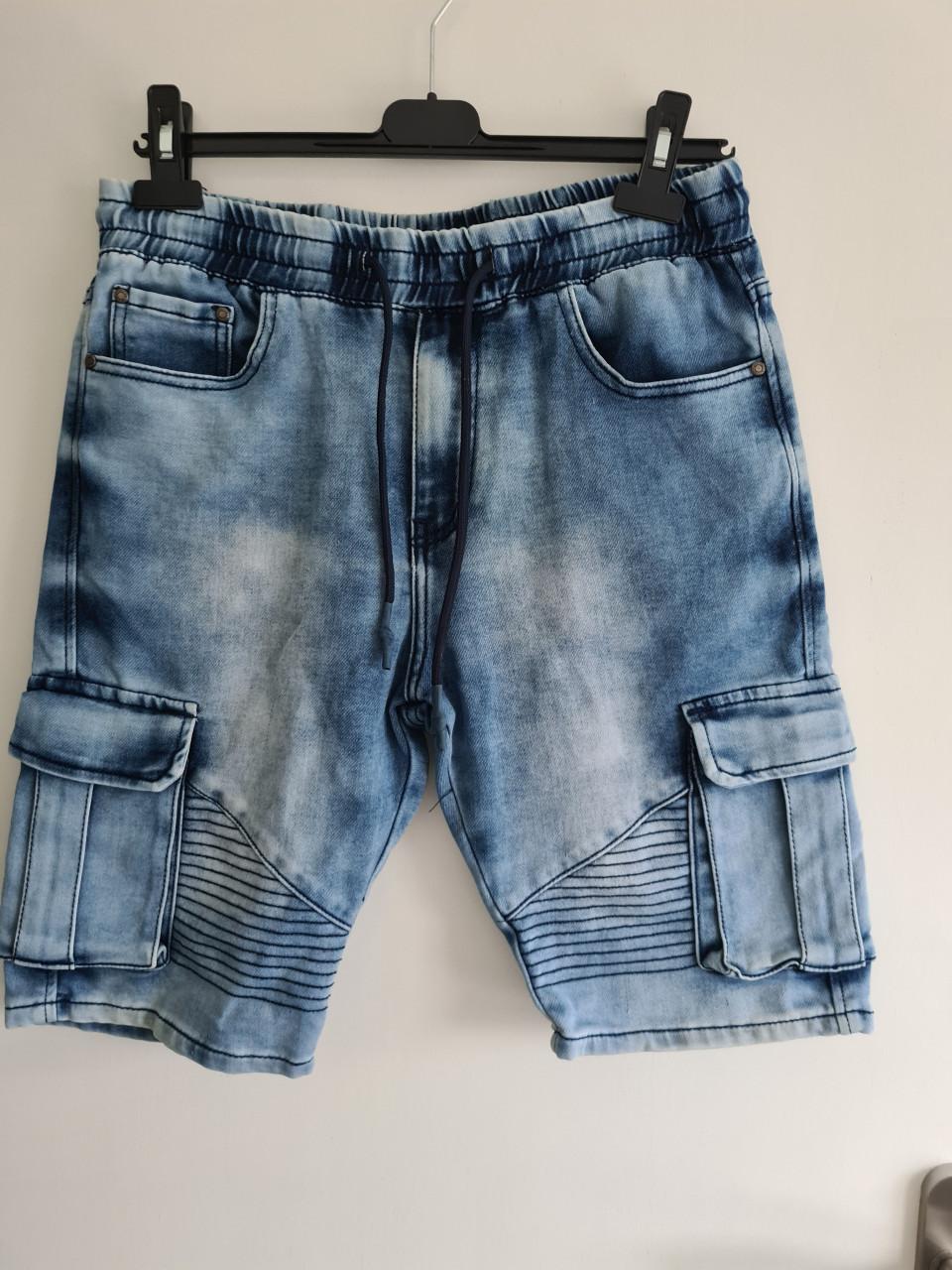 Blauwe spijkerstof korte broek van New Stone  Maat M-L