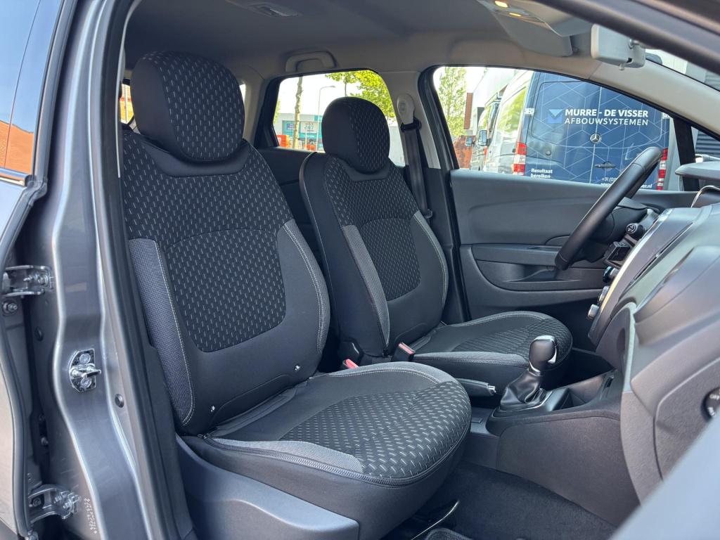 Renault Captur 1.2 tce intens automaat, nl-auto incl. trekhaak!