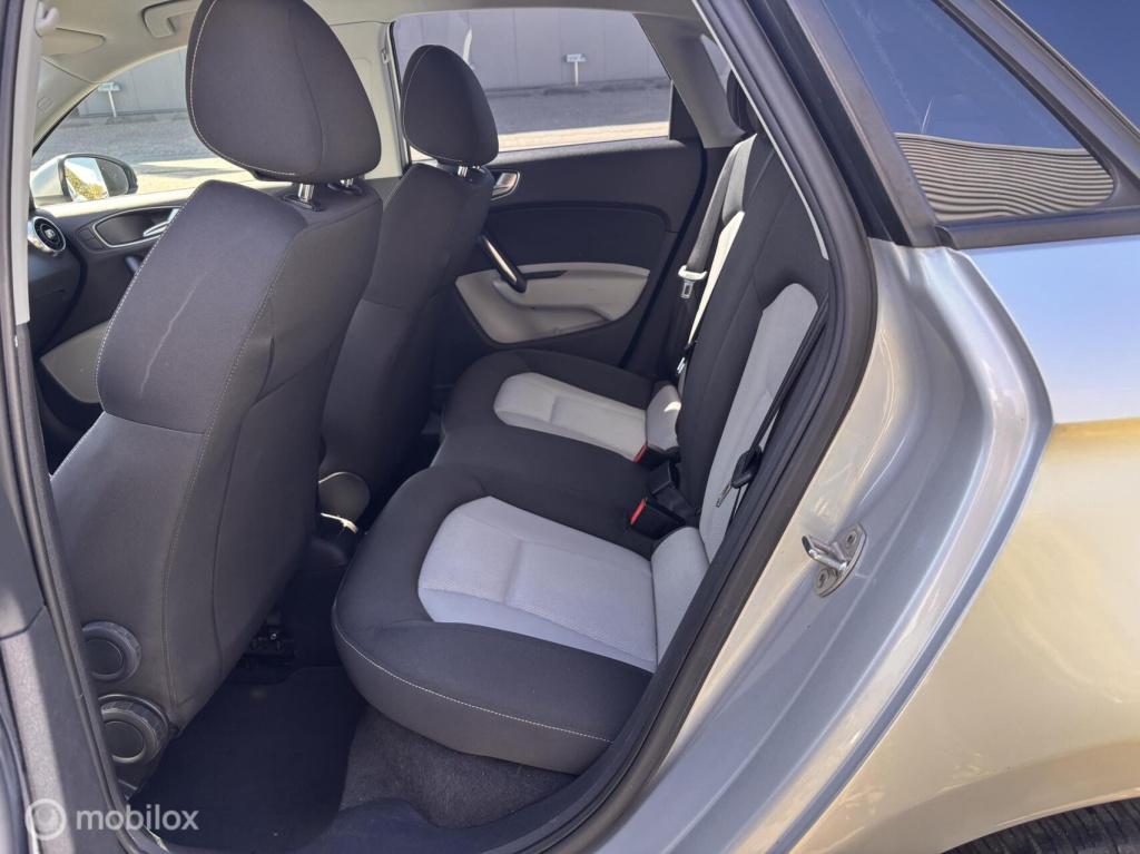 Audi A1 Sportback 1.4 tfsi pro line s-line aut/navi/xenon/stoelv.