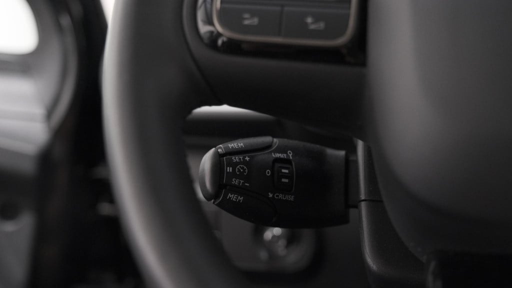 Citroen C3 puretech 82 feel edition | apple carplay | parkeersensoren | nav