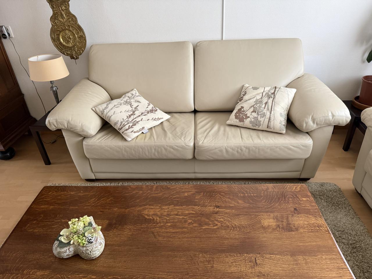 Stevige, mooie onbeschadigde Teak/Eiken Salontafel.