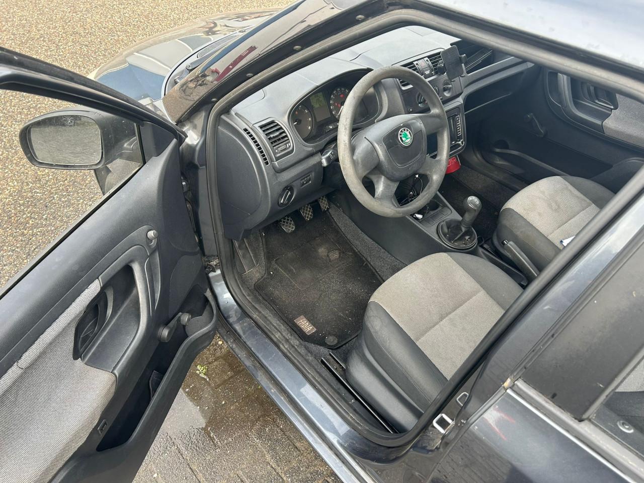 Skoda Fabia 1.2 Comfort Airco/CarPlay/Android Auto/Bluetooth/Navi/Lange APK