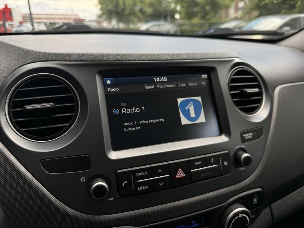Hyundai I 10 1.0i go! - carplay - android auto - sportieve uitvoering -