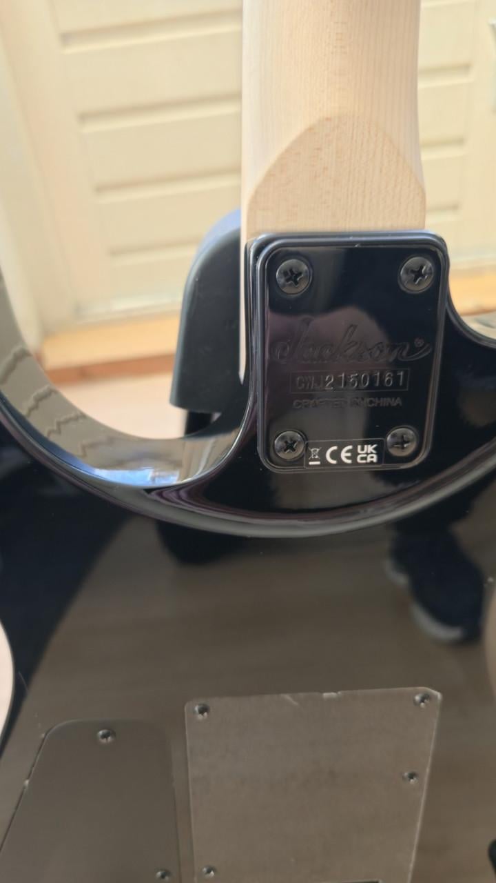 Prachtige Jackson JS11