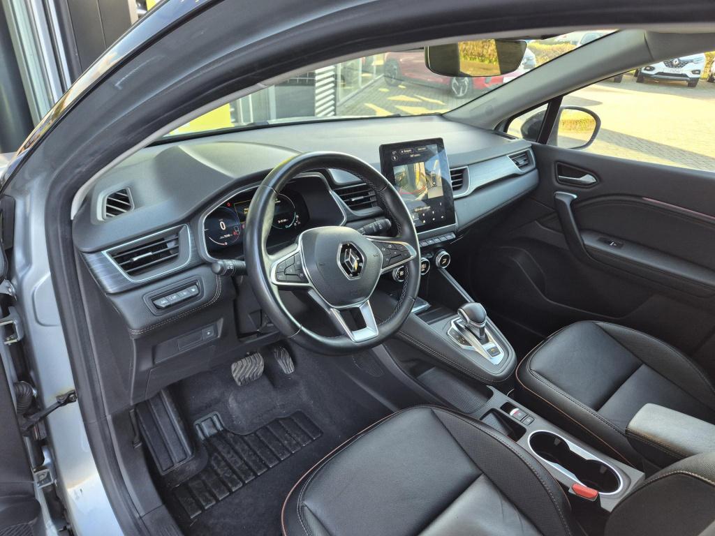 Renault Captur 1.6 e-tech plug-in hybrid 160 initiale paris verkocht