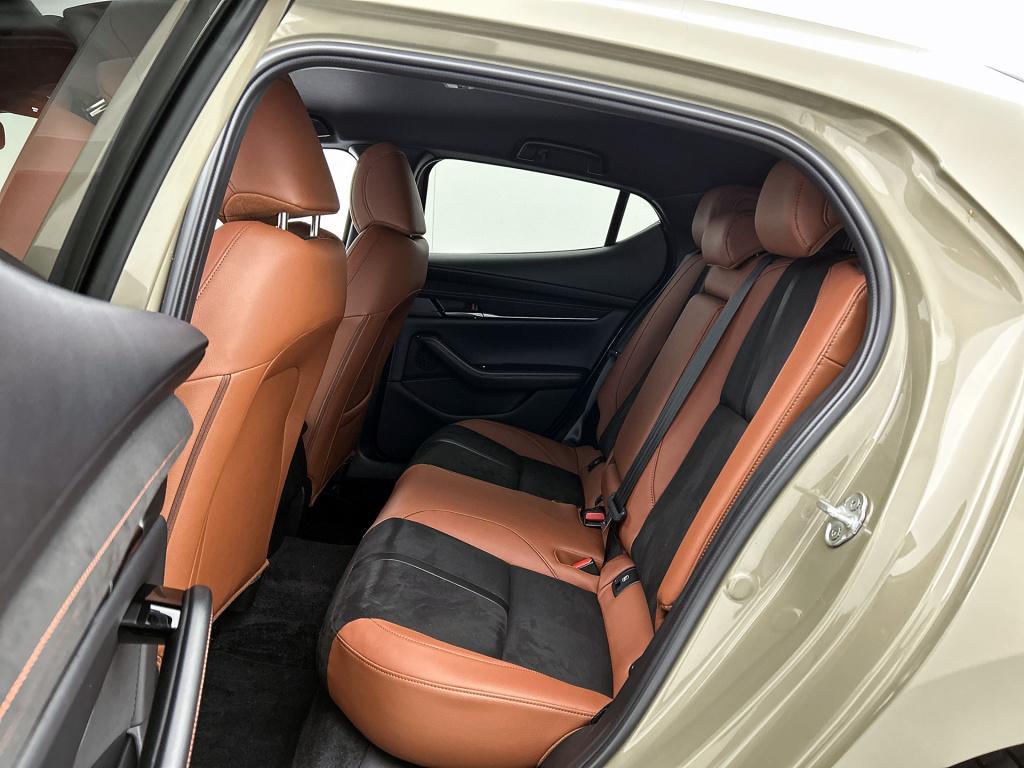 Mazda 3 2.0 e-skyactiv-g m hybrid 150 nagisa