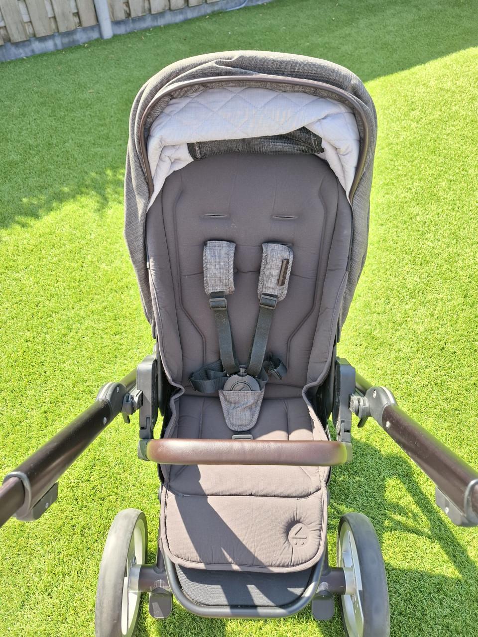 Mutsy I2 kinderwagen