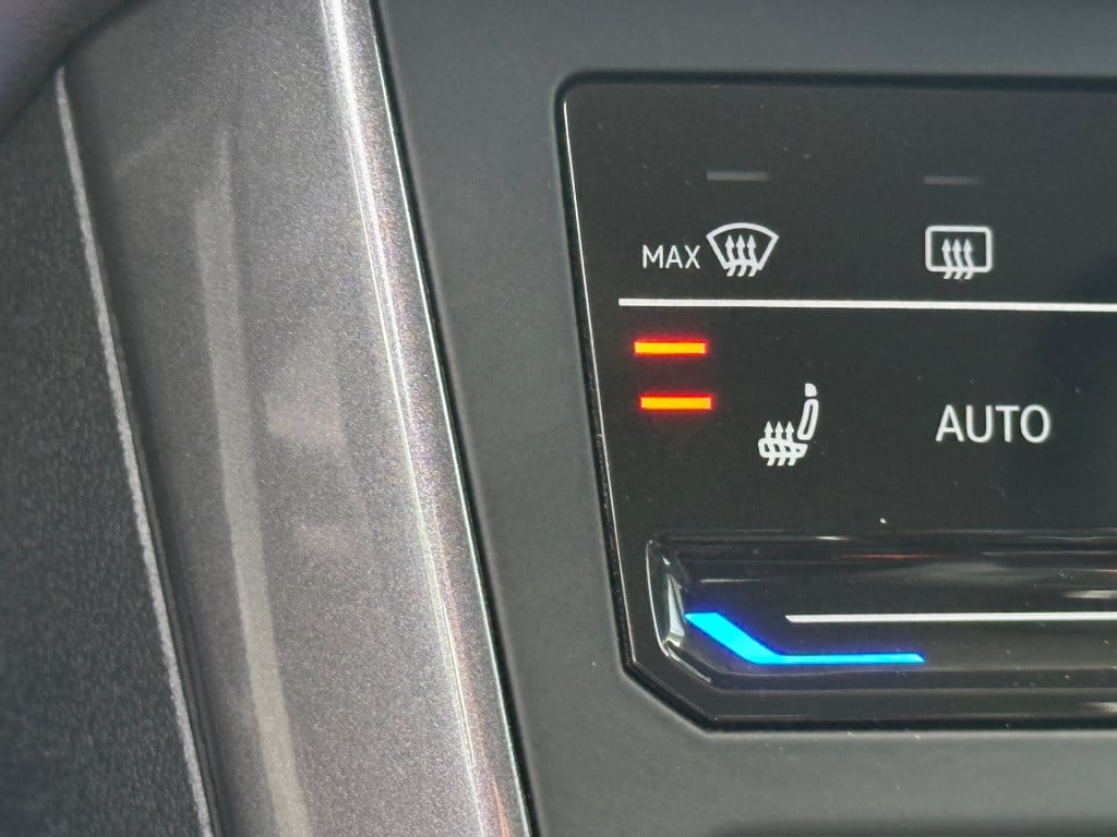 Volkswagen Polo 1.0 tsi dsg style | led | alcantara | keyless | camera | ri