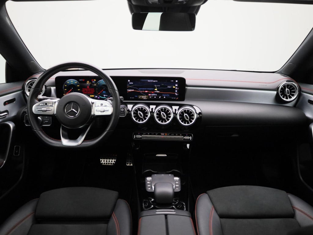 Mercedes-Benz Cla 250 e business solution amg limited | amg-styling | panor
