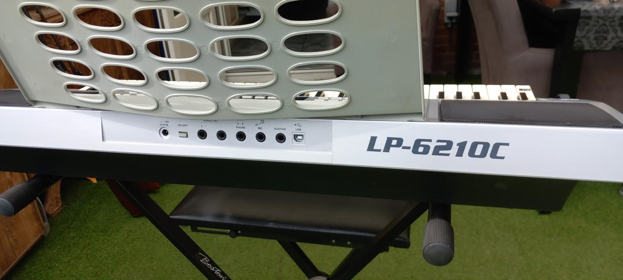 Keyboard ÷standaard +zittje