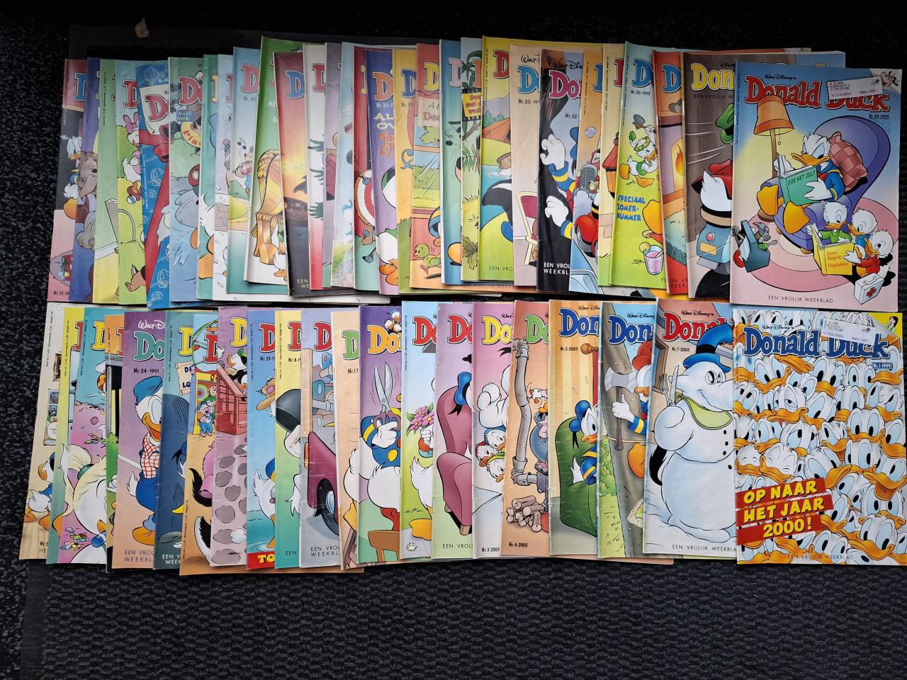 50 Donald Ducks