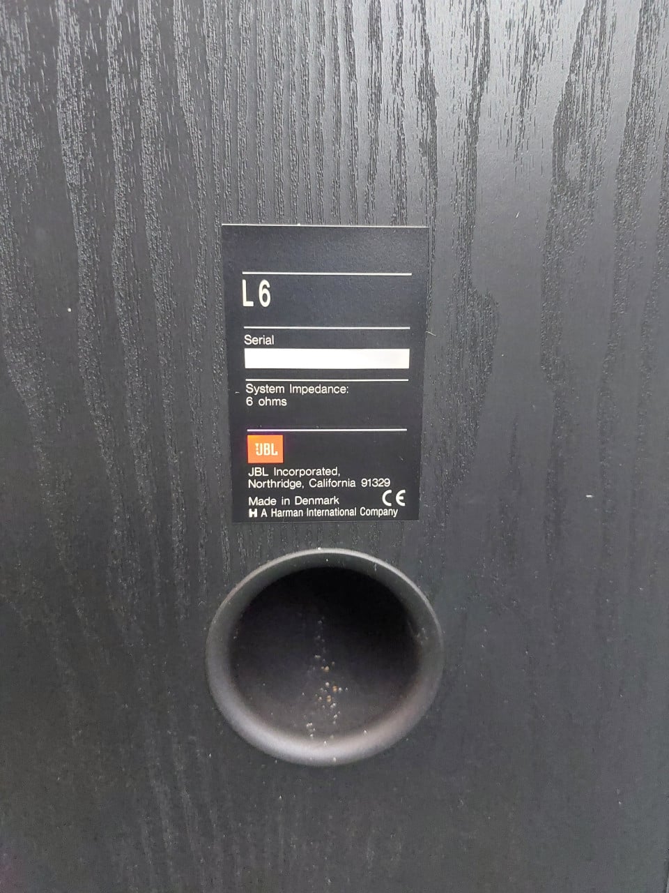 JBL L6 vloerstaande zuilluidsprekers