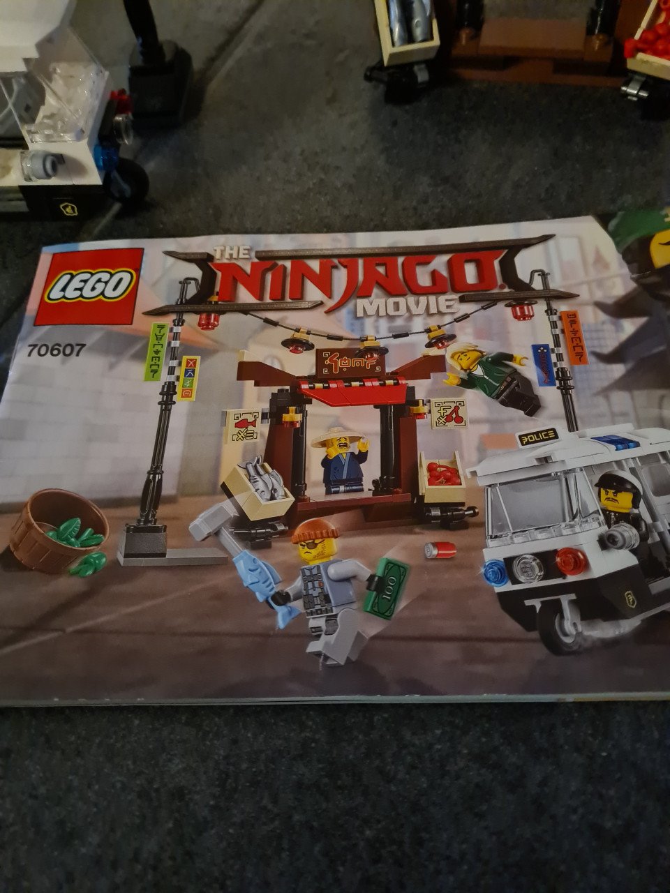 Lego Ninjago Achtervolging door de stad (nr 70607)