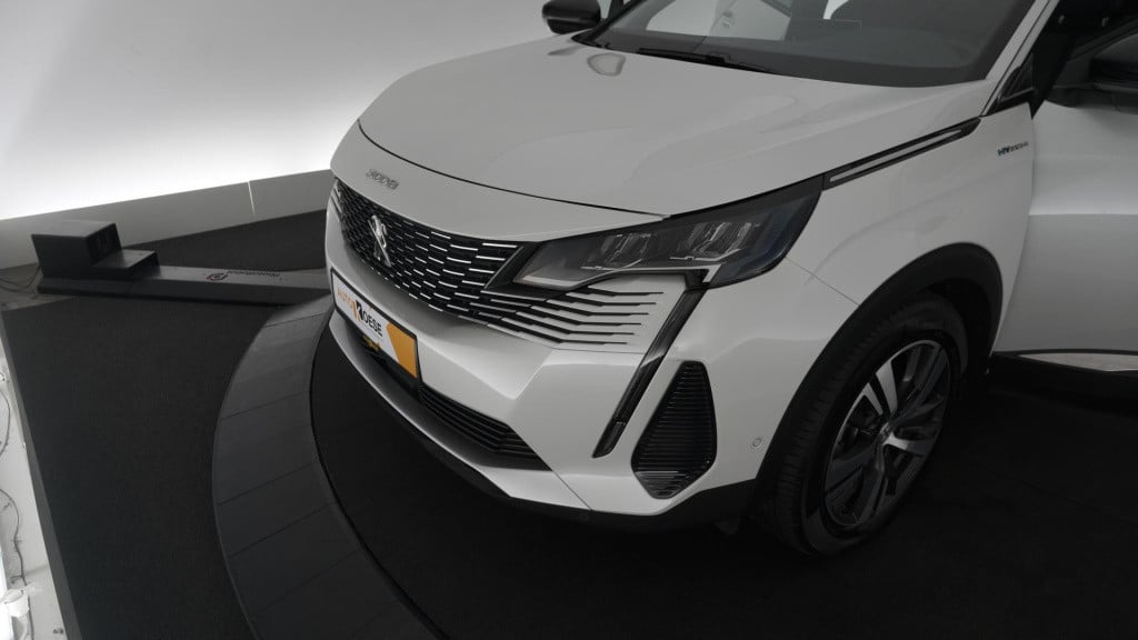 Peugeot 3008 1.6 hybrid4 300 allure pack business 4x4 | camera | apple carp