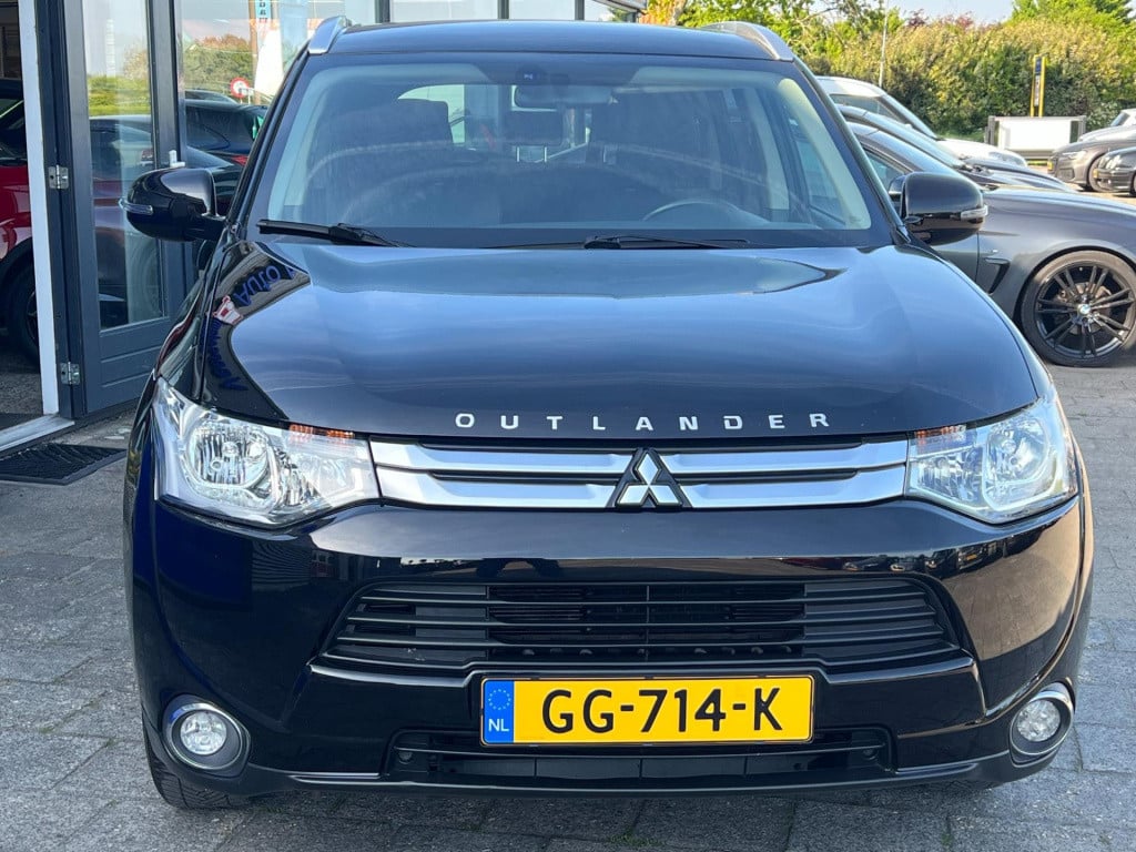 Mitsubishi Outlander 2.0 business edition 7 persoons
