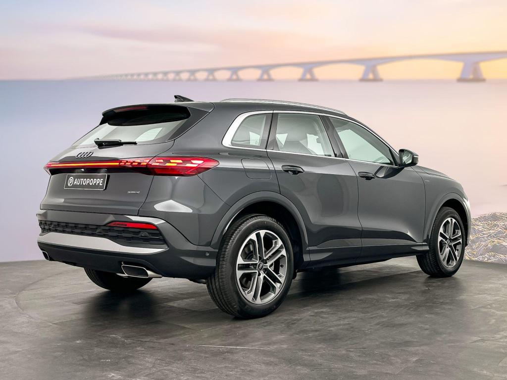 Audi Q5 advanced edition e-hybrid 220 kw / 299 pk suv 7 ve