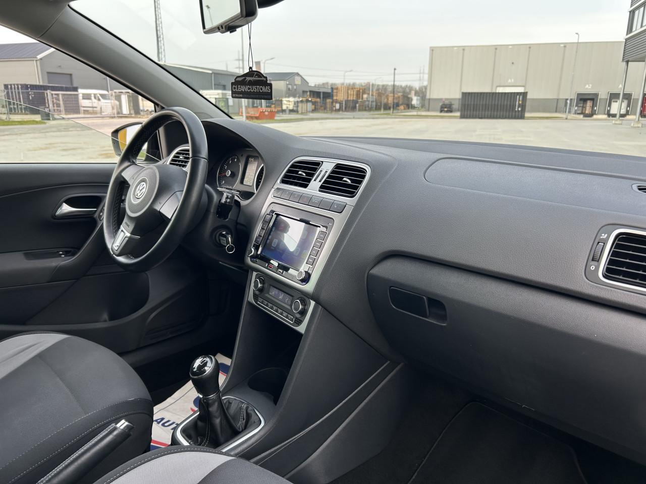 Volkswagen Polo 1.2 R-LINE|APK|CRUISE CONTR|CARPLAY|STOELV