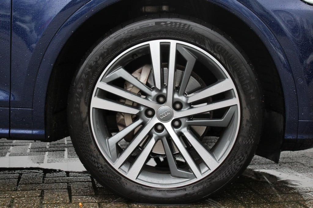 Audi Q5 45 tfsi quattro s edition full options