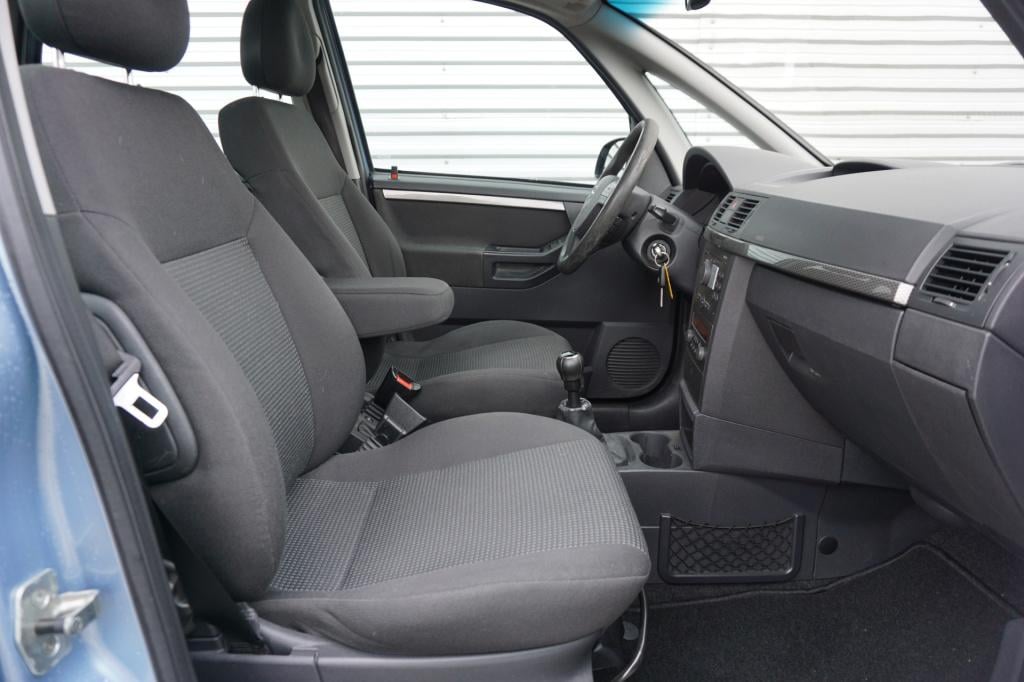 Opel Meriva 1.8-16v temptation climate / elektr. ramen / parkeersens. / lm 