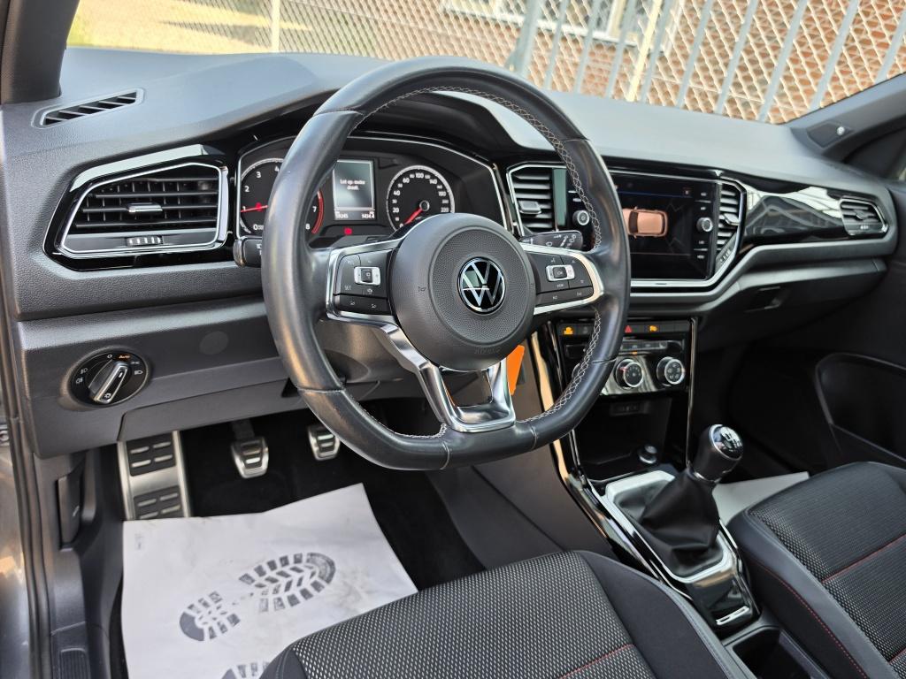 Volkswagen T-roc sport | blackstyle | 19' suzuka | led | pano | navi | crui
