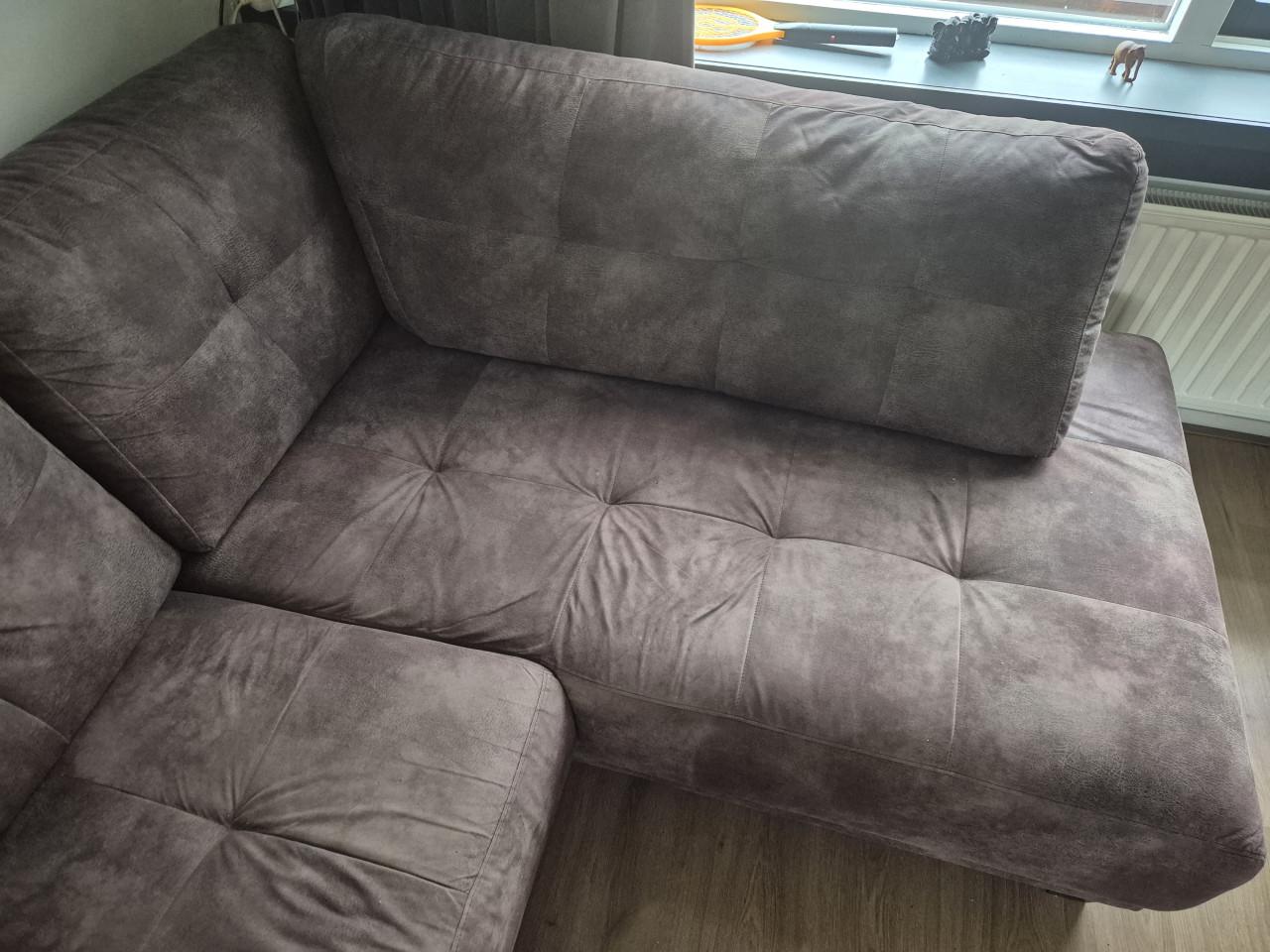 Mooie bank met lounge gedeelte