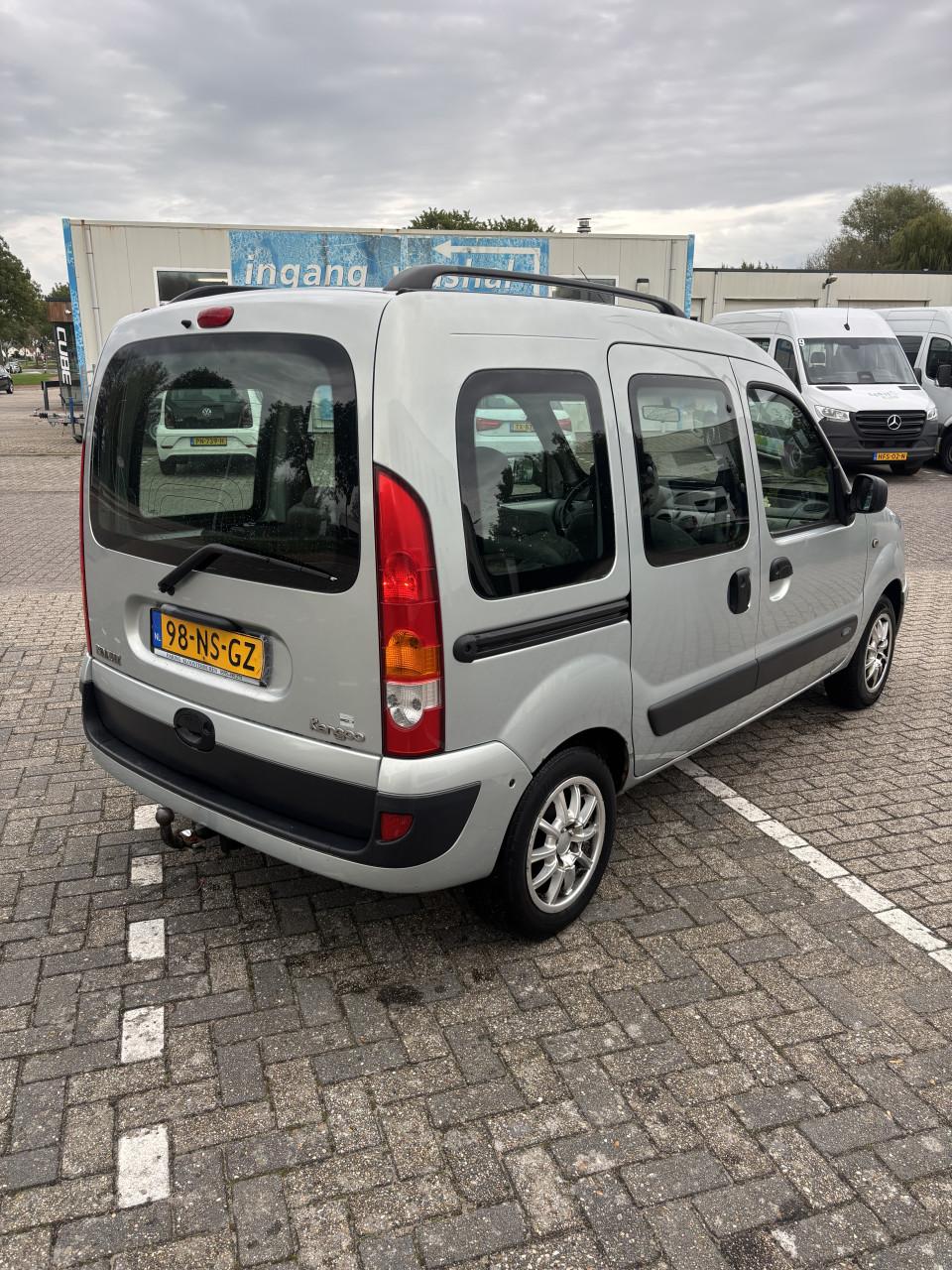 Renault Kangoo 1.6 16V Air 2004 2x schuifdeur