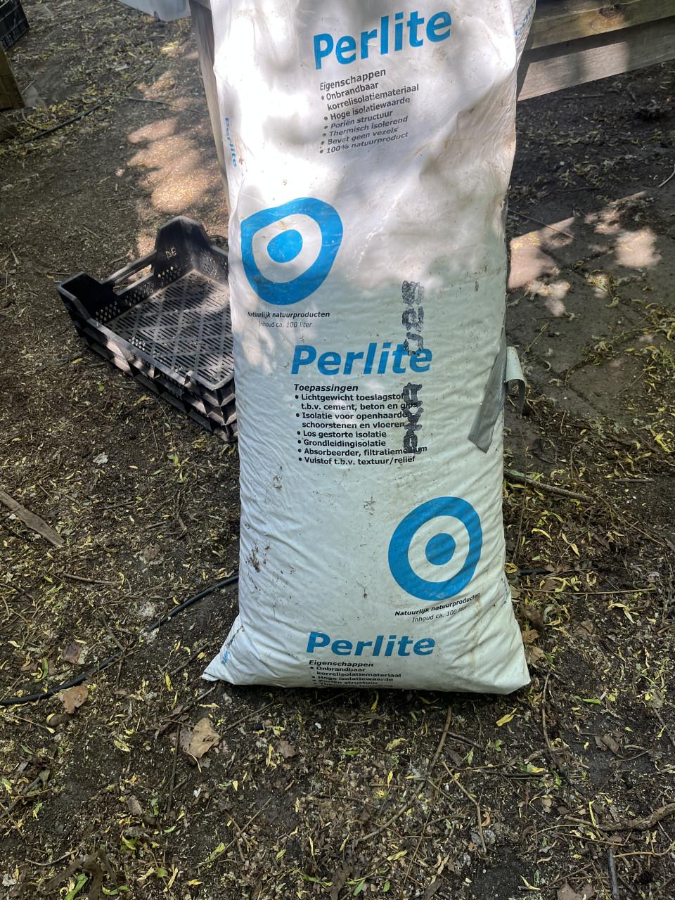 Brandwerende korrels Perlite