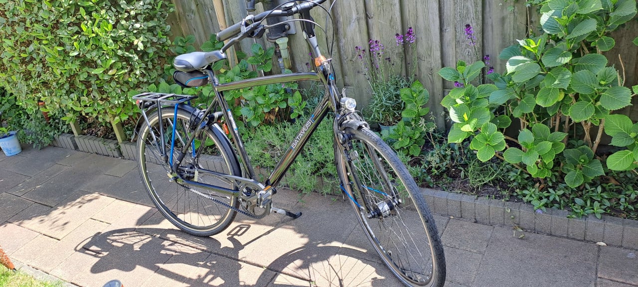 Herenfiets  Batavus dinsdag  frame 57 cm met Riemaandrijving
