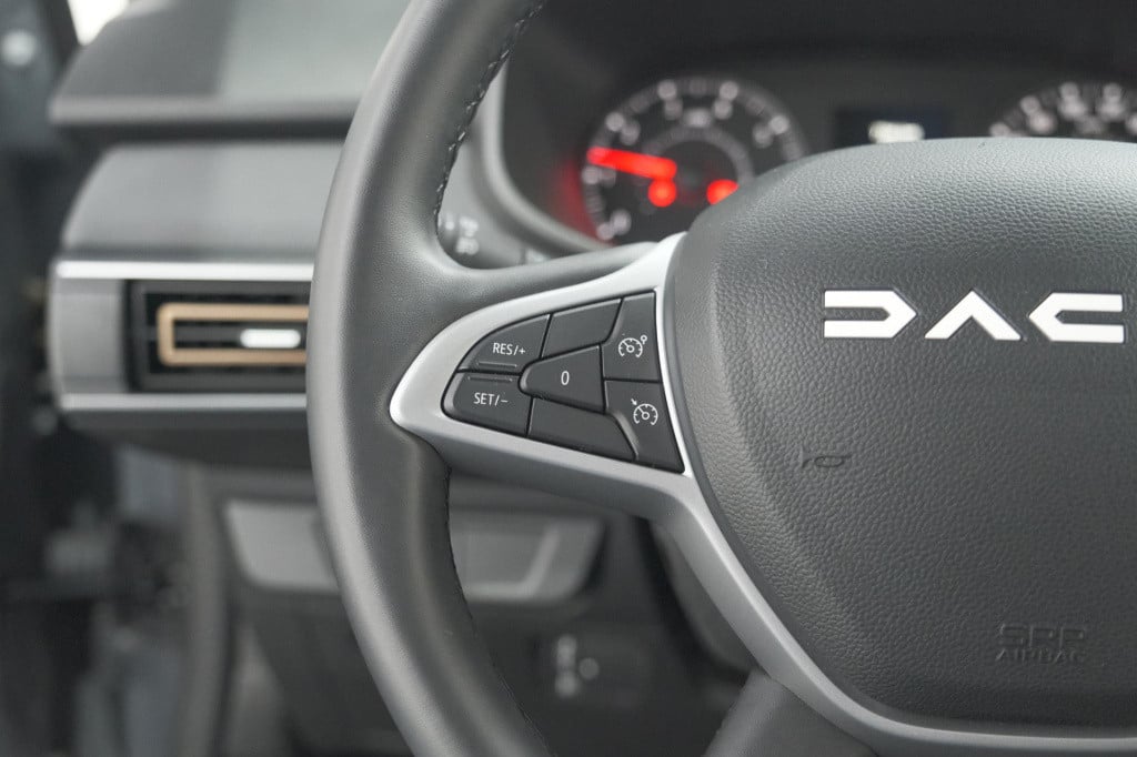 Dacia Jogger tce 110 extreme | 7 zitplaatsen | camera | dodehoekdetectie | 