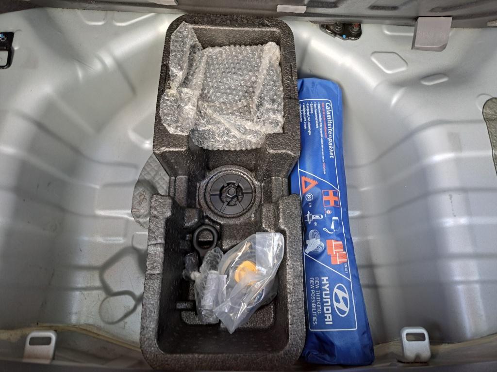 Hyundai I 10 1.0i i-motion comf.+ | 1e eig. ! | aut.airco | cruise control 